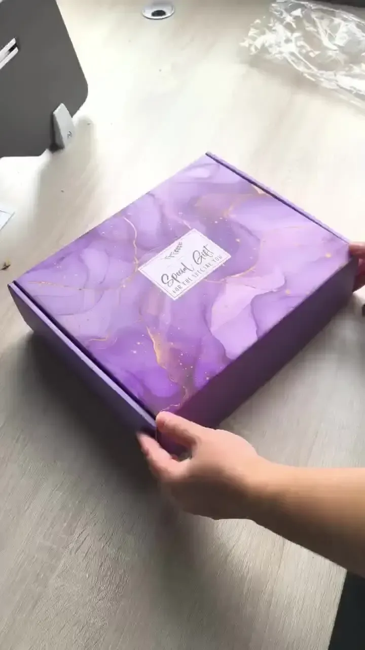 special gift label on the purple lavender spa gift box