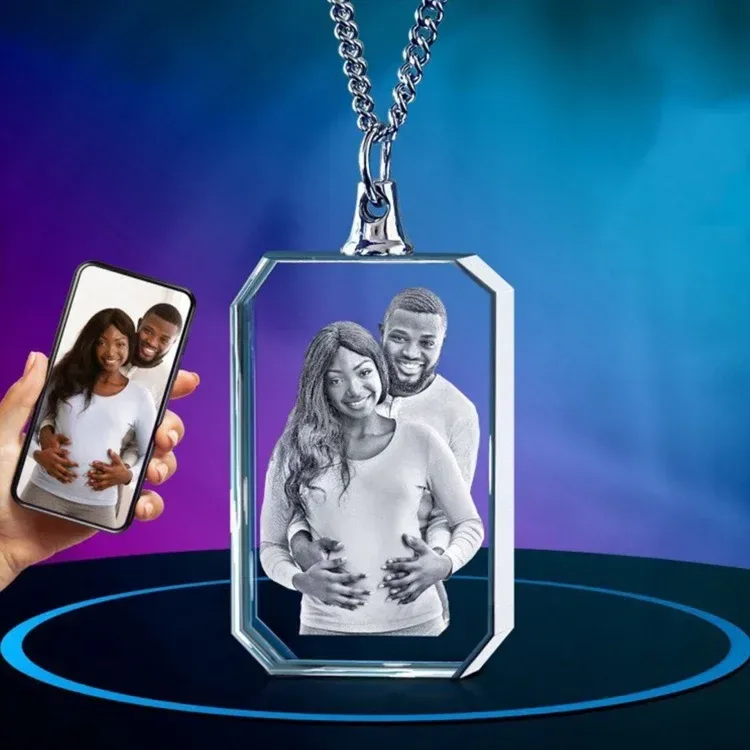 phone photo turned into an engraved crystal photo pendant